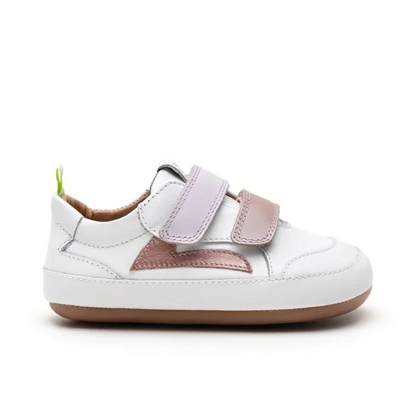 NWT Tip Toey Joey Girl's Landy Sneakers
White / Pink Dream / Rose Gold EU 23 - Picture 2 of 7